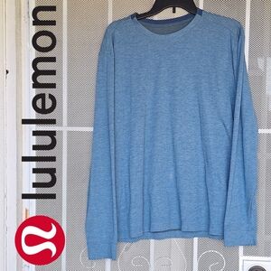 Lululemon men's long sleeve workout t-shirt